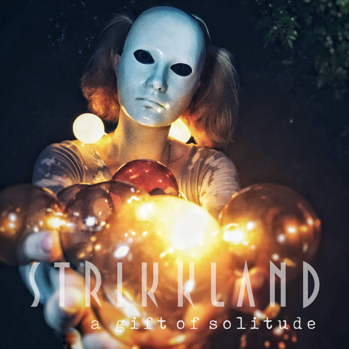 Strikkland - Kinky Sophisticated Gentleman - Strikkland - A gift of Solitude